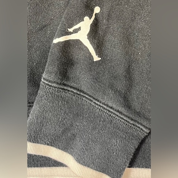 Air Jordan Jump Man Hoodie Size Medium - Picture 3 of 5